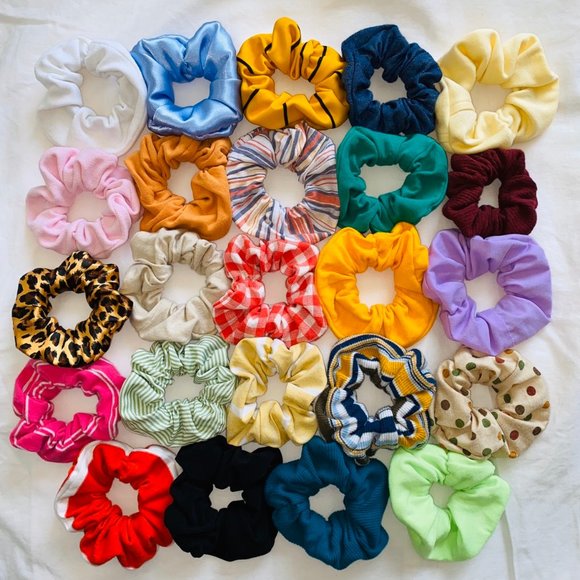 brandy melville Accessories - 3 Scrunchies